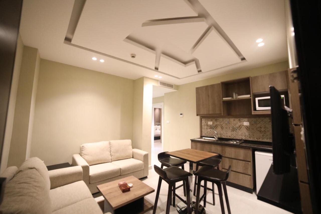 فندق صحارى الخليج Sahara Gulf Hotel Apartments Аман Екстериор снимка