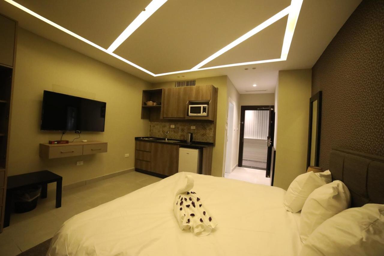 فندق صحارى الخليج Sahara Gulf Hotel Apartments Аман Екстериор снимка